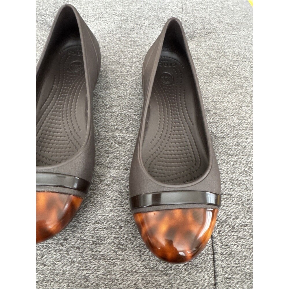 Crocs Gianna Alice Tortoise Shell Womens 6 Brown Cap Toe Ballet Flats Casual - Picture 5 of 16